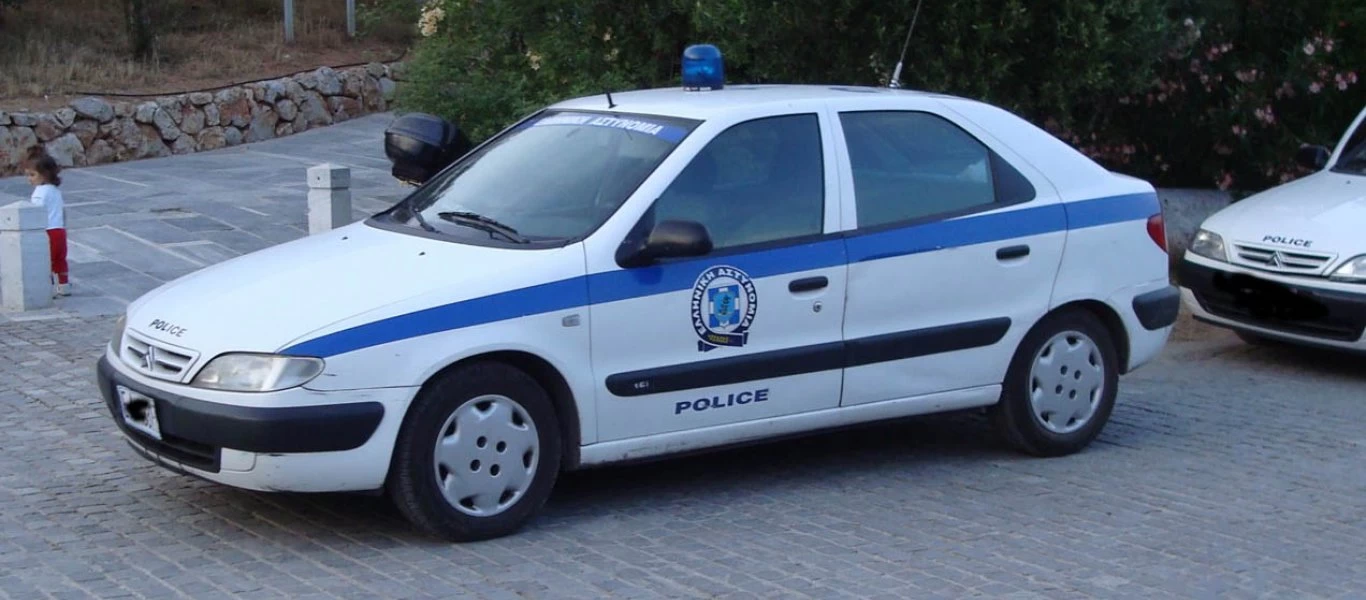 Χειροπέδες σε πέντε διακινητές παράνομων αλλοδαπών σε Θεσσαλονίκη, Έβρο και Καβάλα